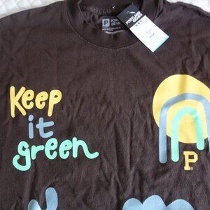 NWT PORTLAND GEAR Brown Short Sleeve Cotton Tee “Keep it green” – Mens Small